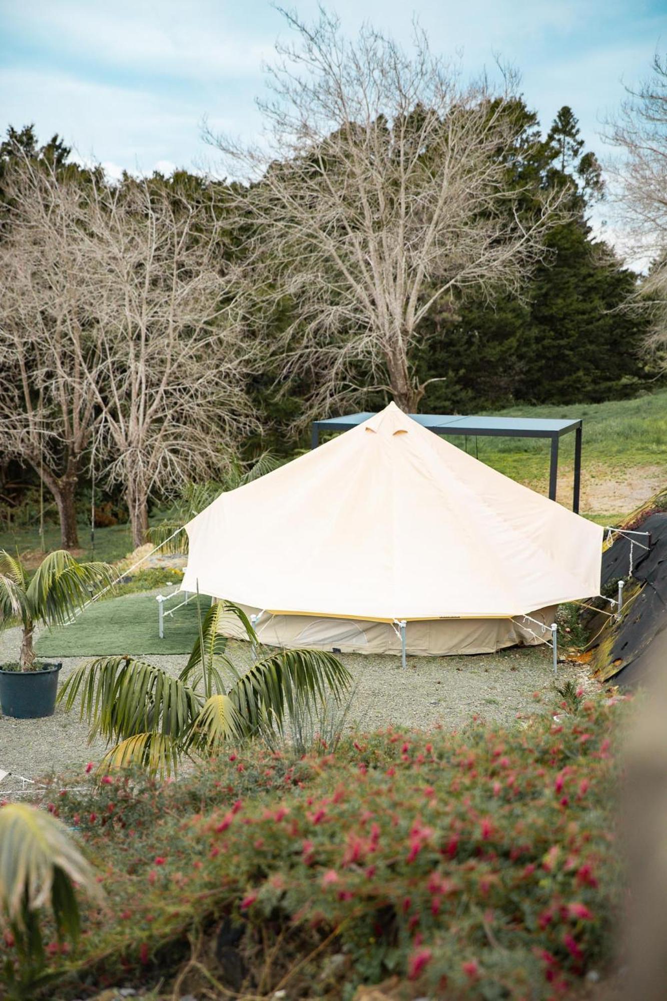 Hotel Aotearoa Surf Eco Pods Te Arai Zewnętrze zdjęcie