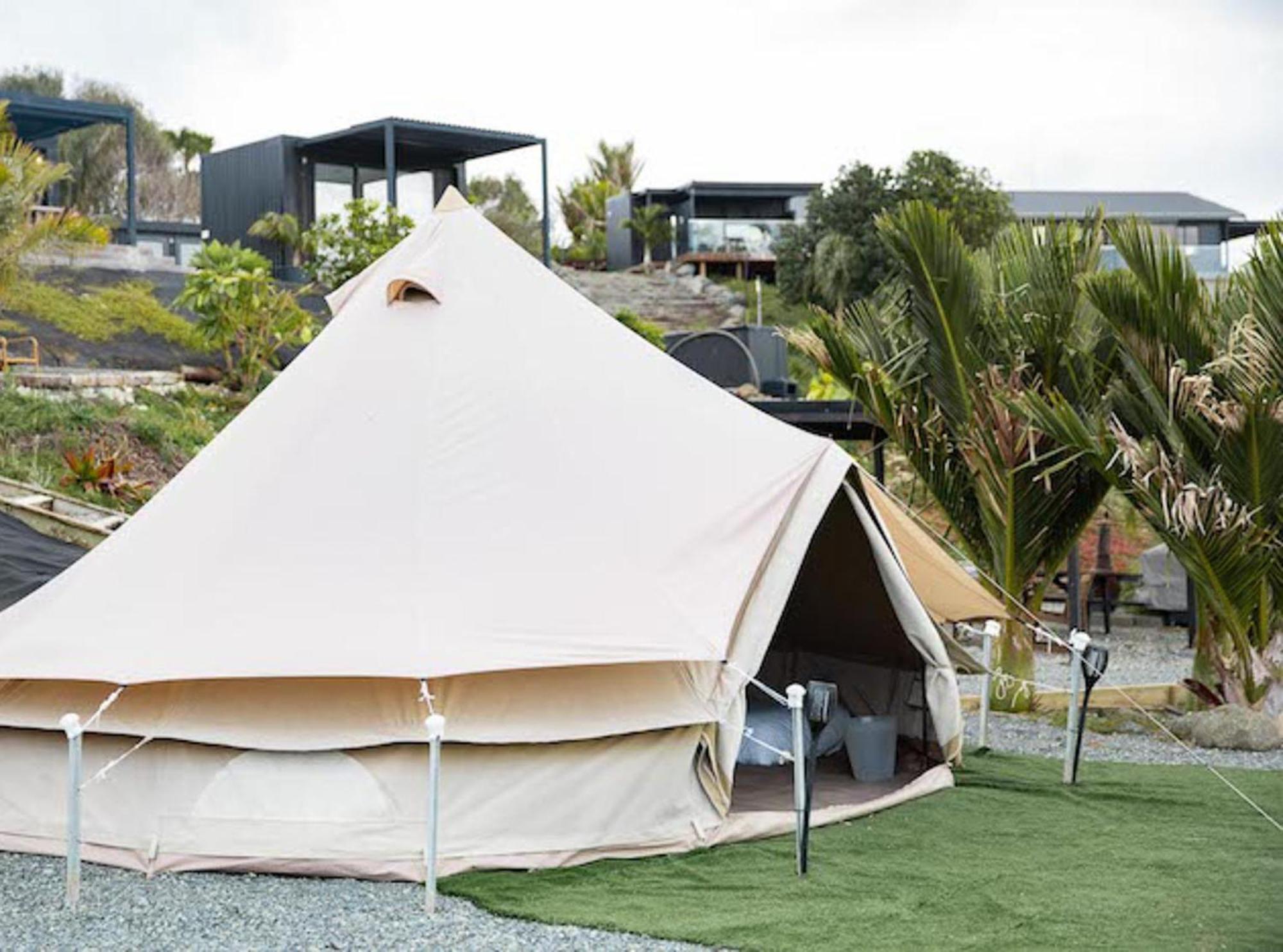 Hotel Aotearoa Surf Eco Pods Te Arai Zewnętrze zdjęcie