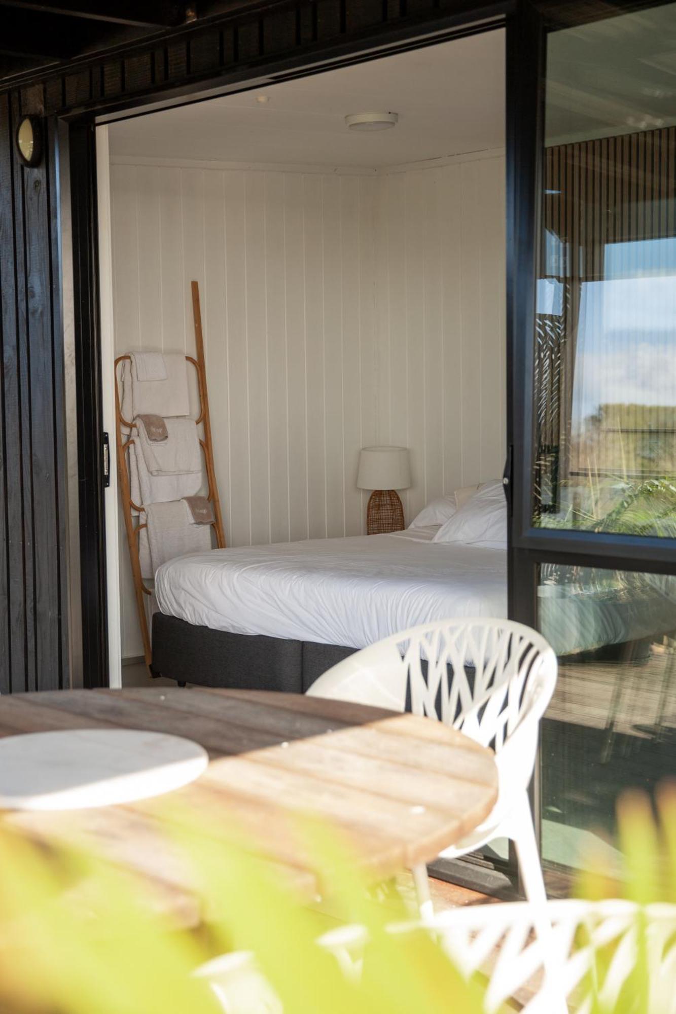 Hotel Aotearoa Surf Eco Pods Te Arai Zewnętrze zdjęcie
