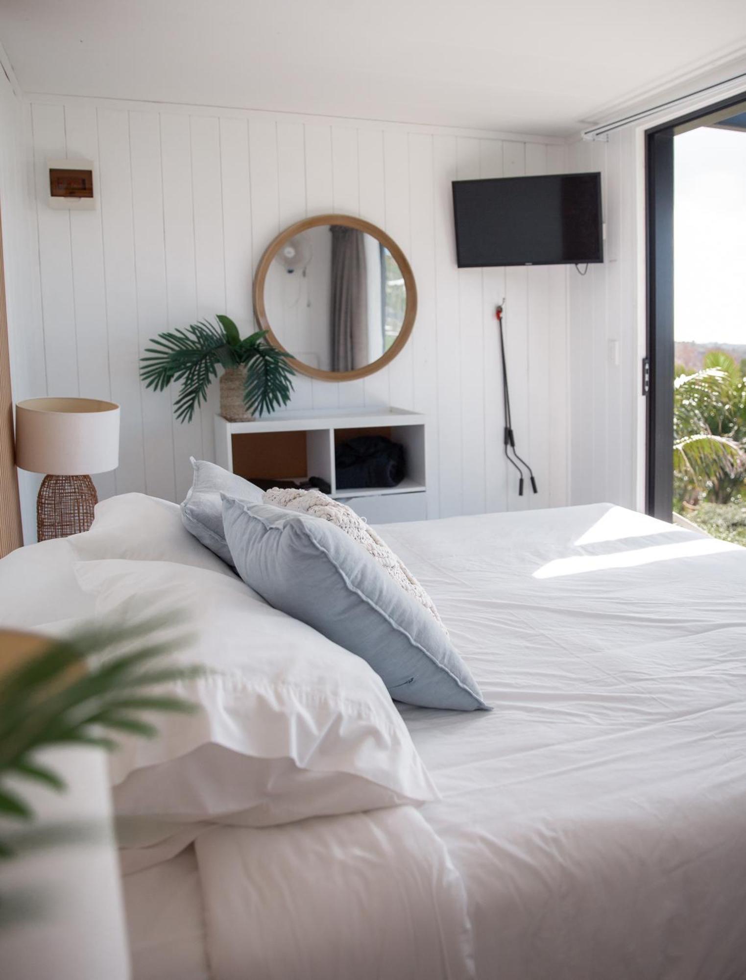 Hotel Aotearoa Surf Eco Pods Te Arai Zewnętrze zdjęcie