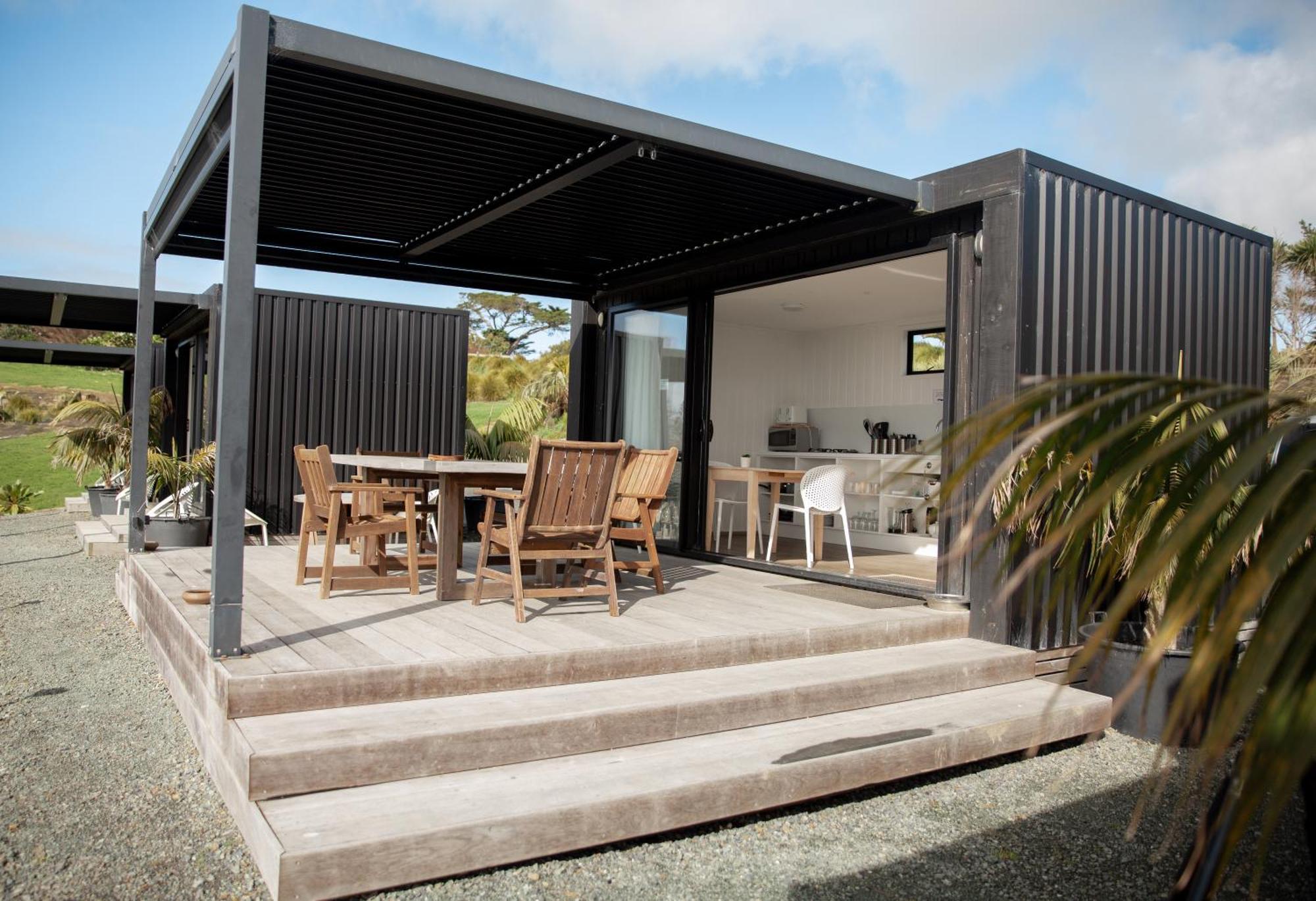 Hotel Aotearoa Surf Eco Pods Te Arai Zewnętrze zdjęcie