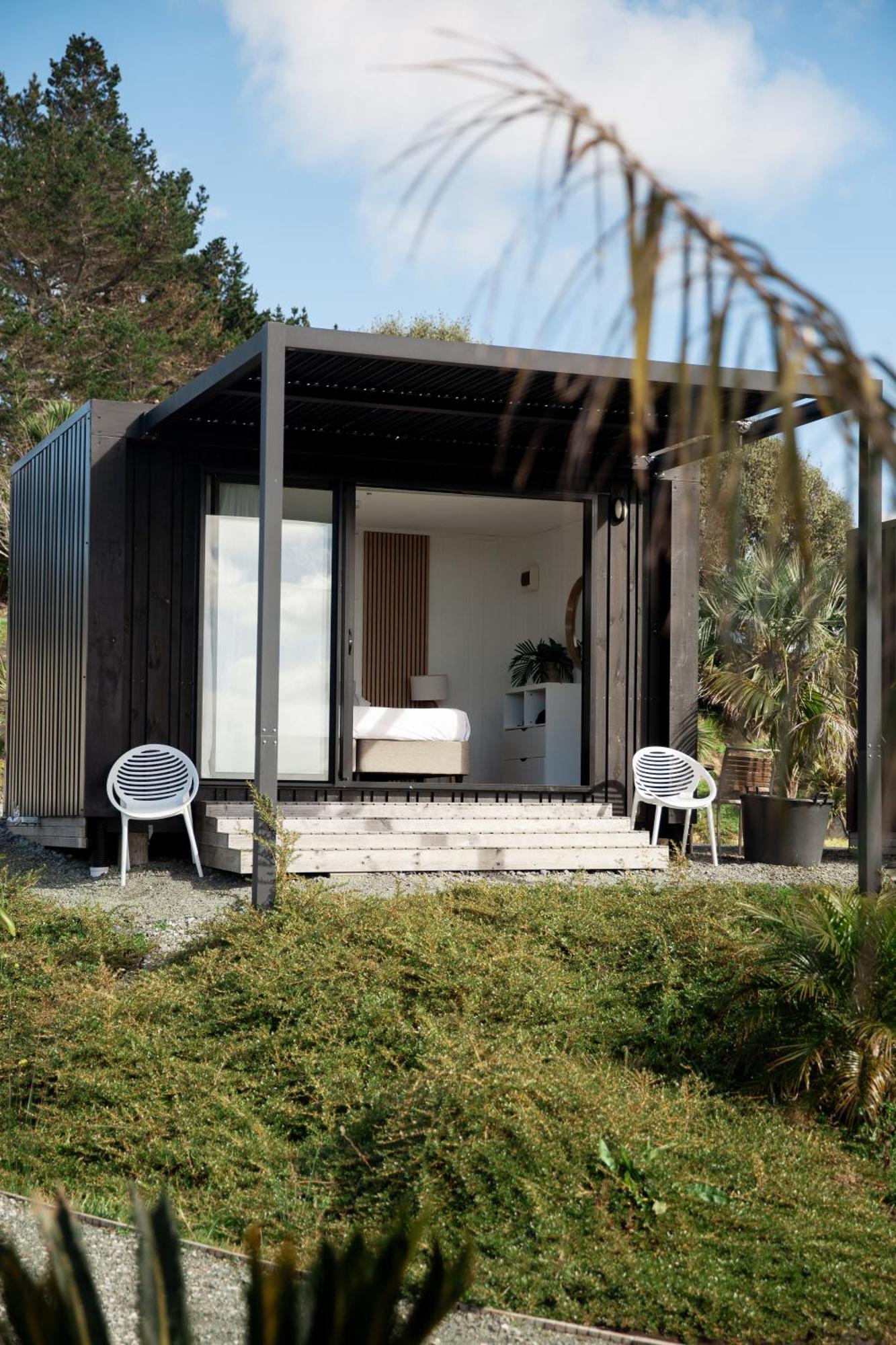 Hotel Aotearoa Surf Eco Pods Te Arai Zewnętrze zdjęcie